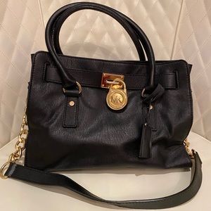 Michael kors shoulder bag